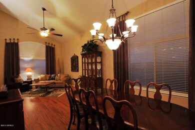 FORMAL DINING & LIVING