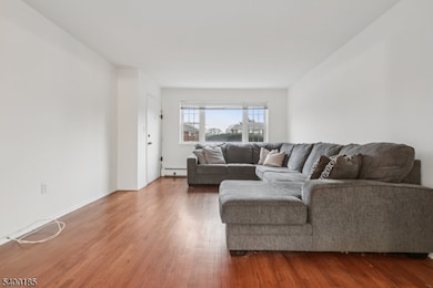 30A Atherton Ct, Wayne, NJ 07470 - photo 4