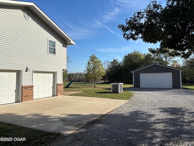 1809 Osage Orange Rd, Joplin, MO 64801 - photo 4