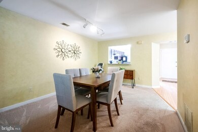 9461 Hickory Limb, Columbia, MD 21045 - photo 4