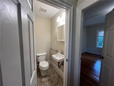 31 Woodland Ave, Smithfield, RI 02917 - photo 7