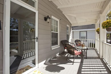 dock 819 2fporch gary_1965
