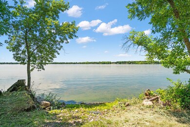 9-web-or-mls-15299 Maple Knoll Rd Print-9.jpg