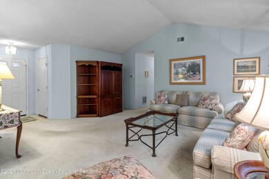 526 Petunia Ln N, Whiting, NJ 08759 - photo 5