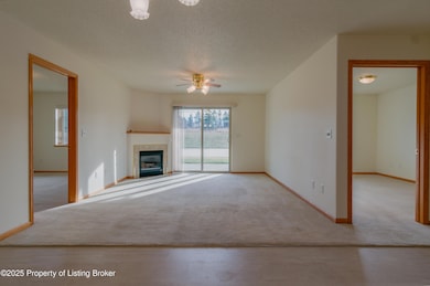 1577 14th St W, Dickinson, ND 58601 - photo 5