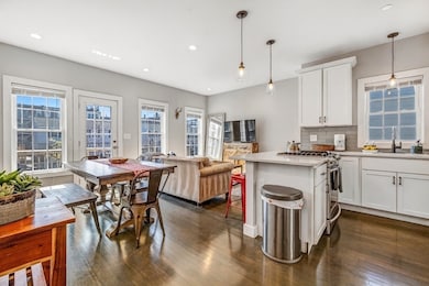 607 E 2nd St, Boston, MA 02127 - photo 3