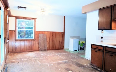 609 Ash St, Elk Rapids, MI 49629 - photo 7