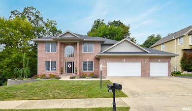 3910 W Crestridge Ct, Peoria, IL 61615 - photo 2