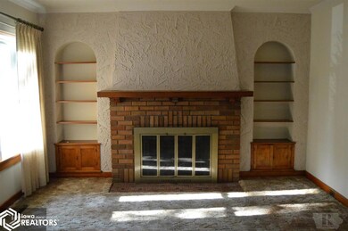 1509 S Elm St, Shenandoah, IA 51601 - photo 2