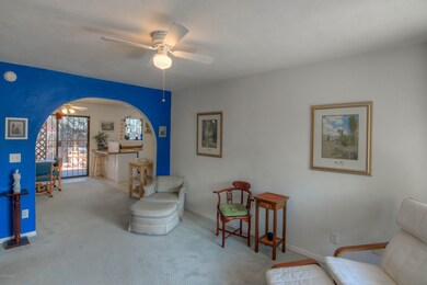 907 E Mesquite Dr unit 4, Tucson, AZ 85719 - photo 3