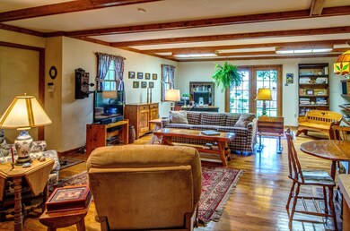 11 Great Room