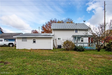 316 E Campbell St, Loudonville, OH 44842 - photo 6