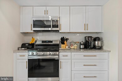 340 Jester Ct, Old Bridge, NJ 08857 - photo 6