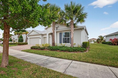 10190 SW Captiva Dr, Port Saint Lucie, FL 34987 - photo 2