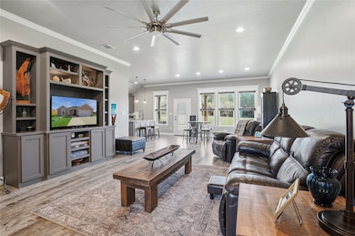 5007 Terlingua Dr, Granbury, TX 76048 - photo 6