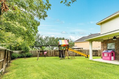 1806 Autumn Pond Cir, Alvin, TX 77511 - photo 7