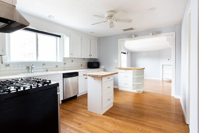 8 Bantry Way unit 2, Boston, MA 02127 - photo 3
