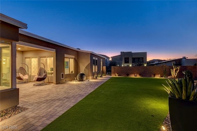 2560 Bridle Oaks Ct, Henderson, NV 89044 - photo 7