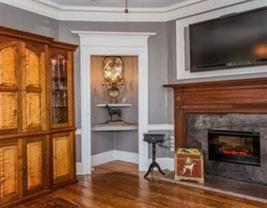 39 Bromfield St unit A, Newburyport, MA 01950 - photo 3