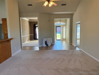 4310 S Tamarack Ave, Broken Arrow, OK 74011 - photo 7