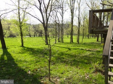 756 Valley View Dr, Lebanon Church, VA 22657 - photo 6