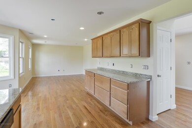 011_Kitchen