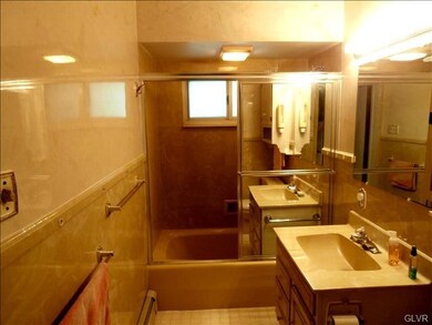 2639 Welshtown Rd, Slatington, PA 18080 - photo 7