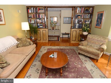 1940 Olive St, Reading, PA 19604 - photo 5