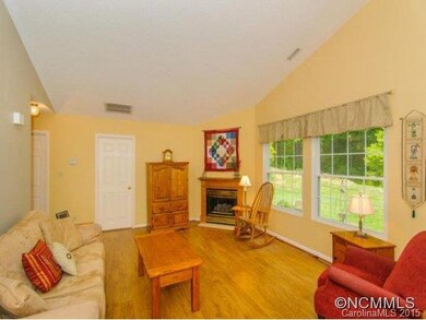 44 Park Ave, Asheville, NC 28803 - photo 2