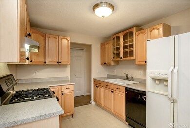 604 Calistoga Ct SW, Orting, WA 98360 - photo 6