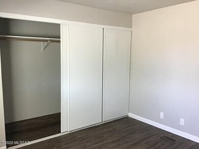 mstr closet