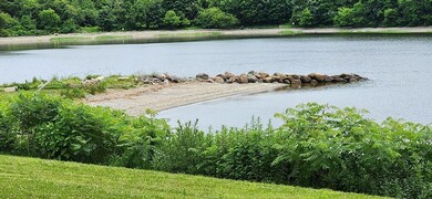 109 Wilder St, Swansea, MA 02777 - photo 5