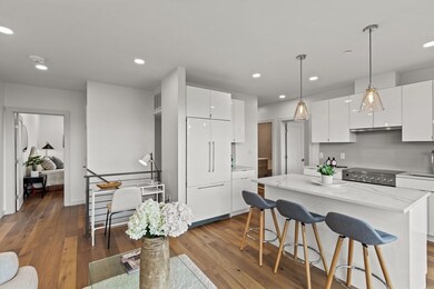 97 Elmwood St unit 304, Cambridge, MA 02140 - photo 4