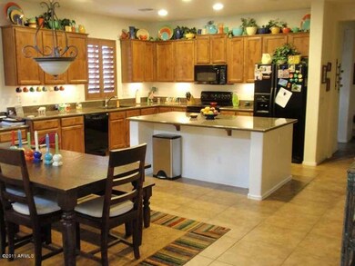 Kitchen/Breakfast Rooms