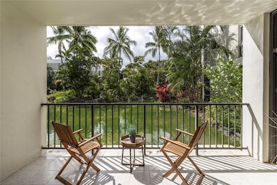 Lanai View, Tropical Vibe