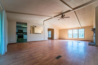 105 Angela St, Azle, TX 76020 - photo 5