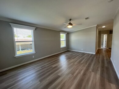 146 Lakeview Dr unit 674, Leesburg, FL 34788 - photo 6