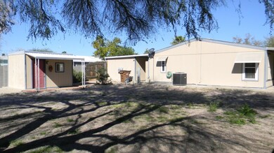 2851 W. Gregory 006