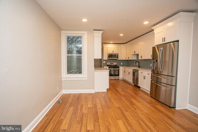 4562 Fleming St, Philadelphia, PA 19128 - photo 5