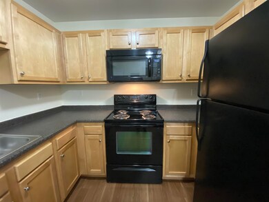 30 Sentinel Ct unit L04, Manchester, NH 03103 - photo 7