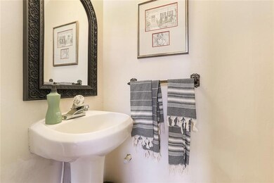 1303 Constantinople St, New Orleans, LA 70115 - photo 7