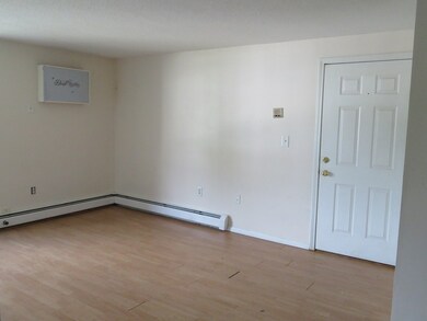1 19th St unit 4, Lowell, MA 01850 - photo 5