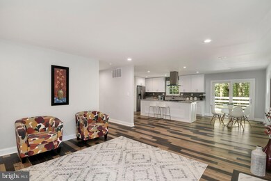 2424 Silver Fox Ln, Reston, VA 20191 - photo 7