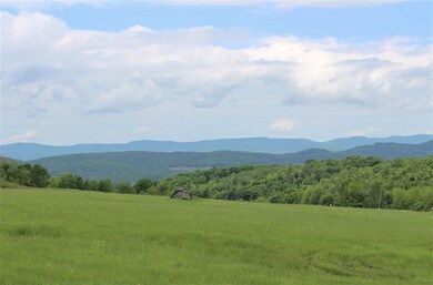 On Spaulding, St. Johnsbury, VT 05819 - photo 7