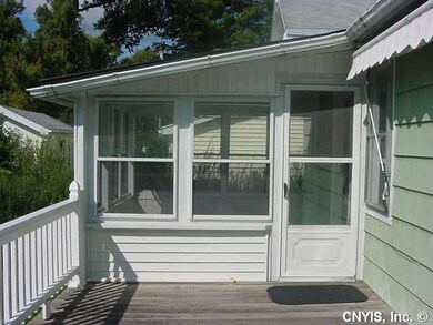 Patio/Deck. Three season room off back with cerami