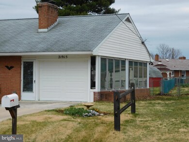 21915 Holiday Dr, Smithsburg, MD 21783 - photo 3