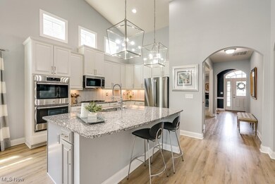 235 Lakeland Way, Aurora, OH 44202 - photo 7