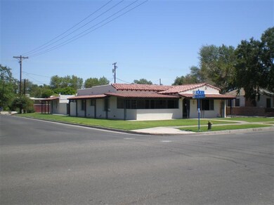 Corner lot