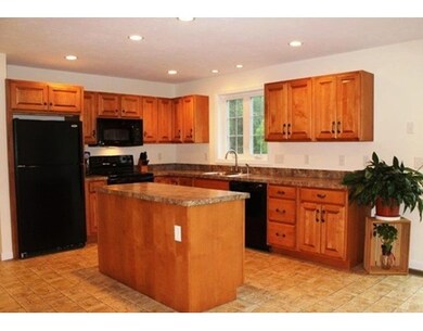 84 Barker Hill Rd, Townsend, MA 01469 - photo 4
