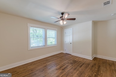 1739 Cahoon St SW, Atlanta, GA 30310 - photo 6